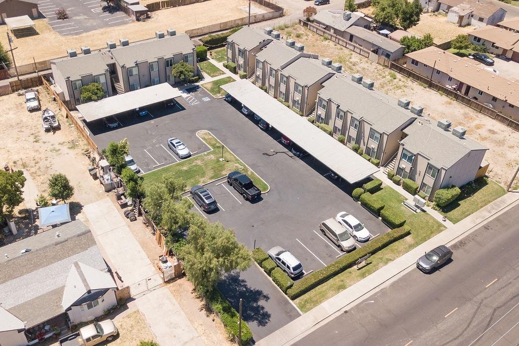 2942 Sierra St, Riverbank, CA 95367