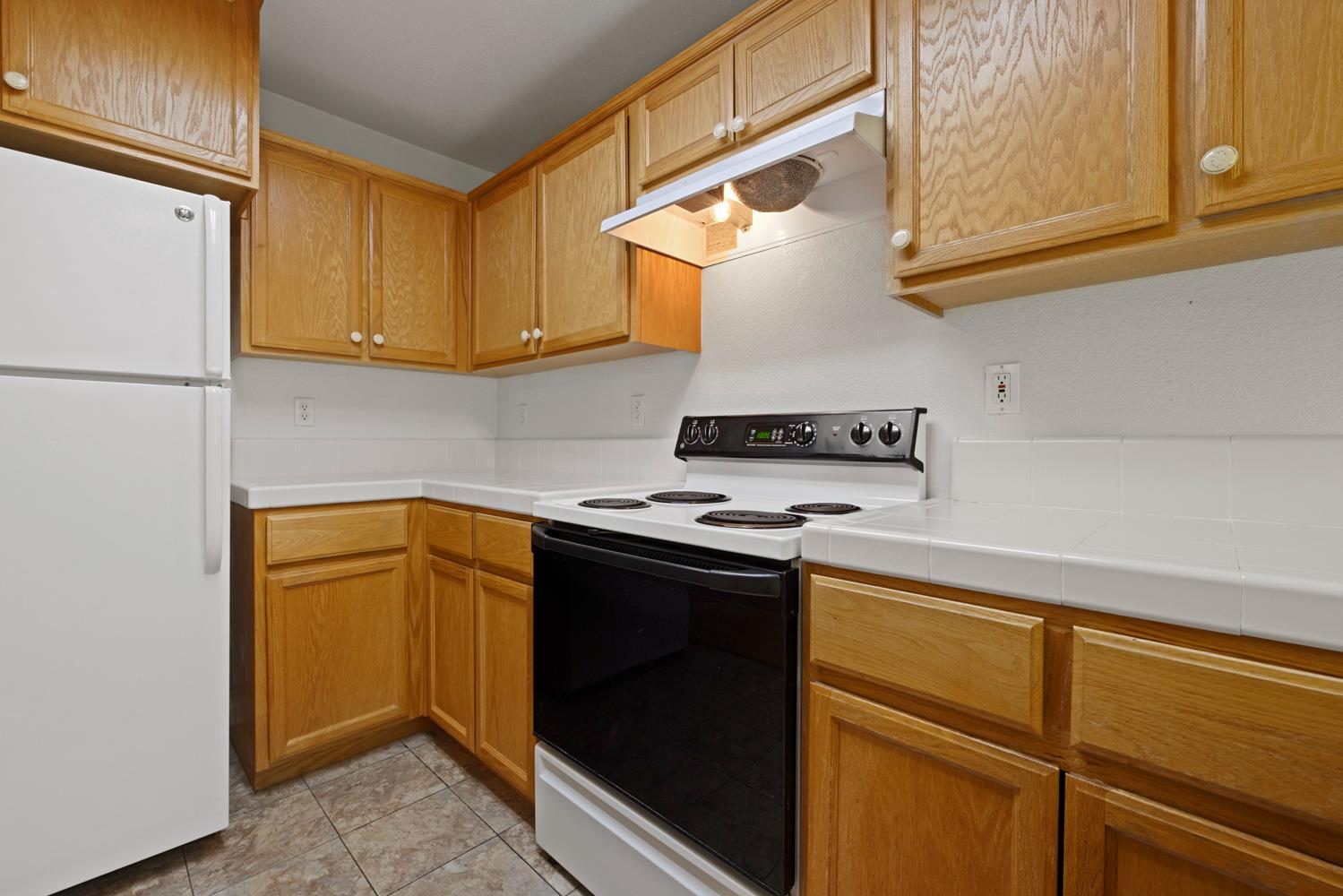 2223 Shire Way, Turlock, CA 95380