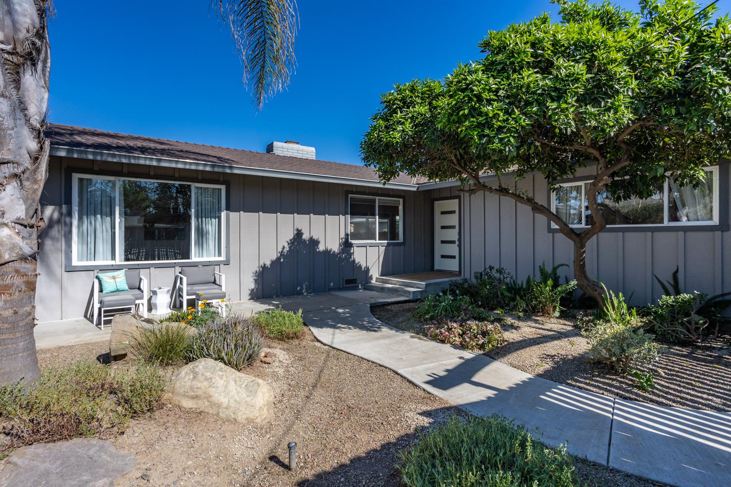 721 723 River Ave, Oakdale, CA 95361