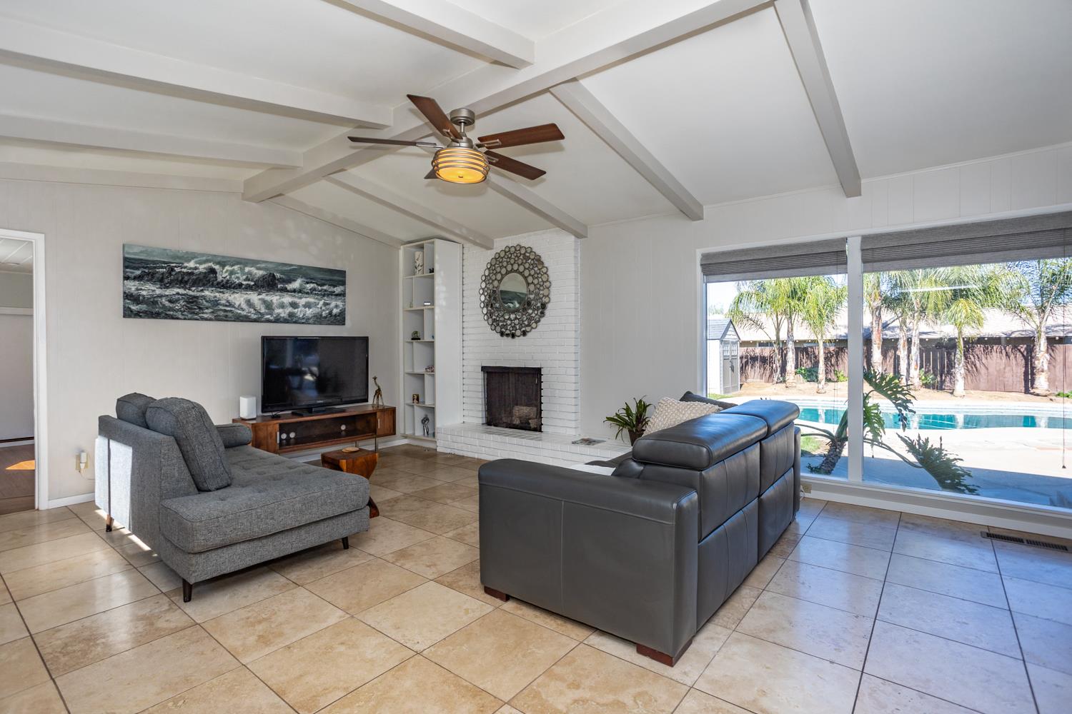 721 723 River Ave, Oakdale, CA 95361