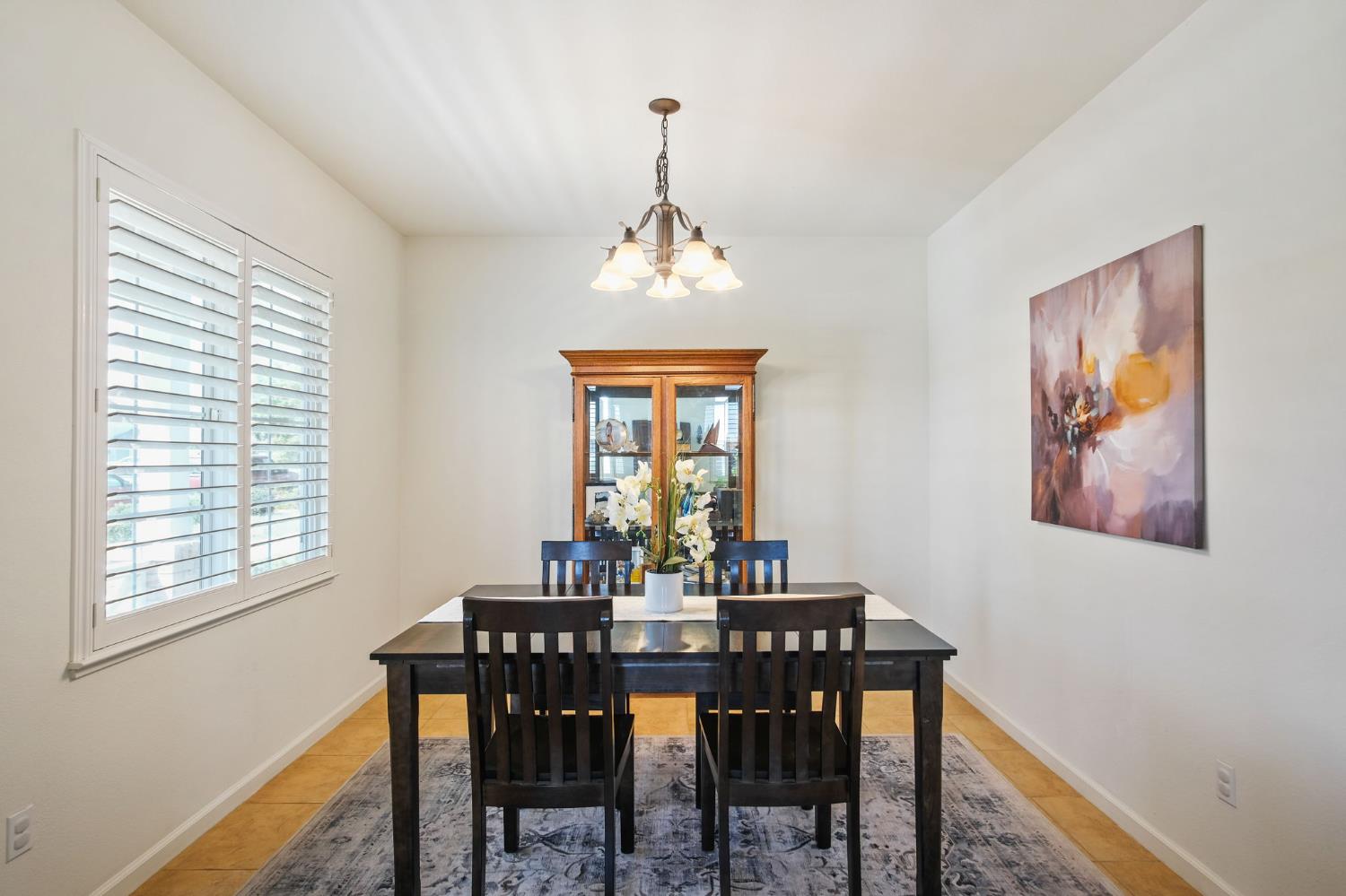 4160 N Berkeley Ave, Turlock, CA 95382