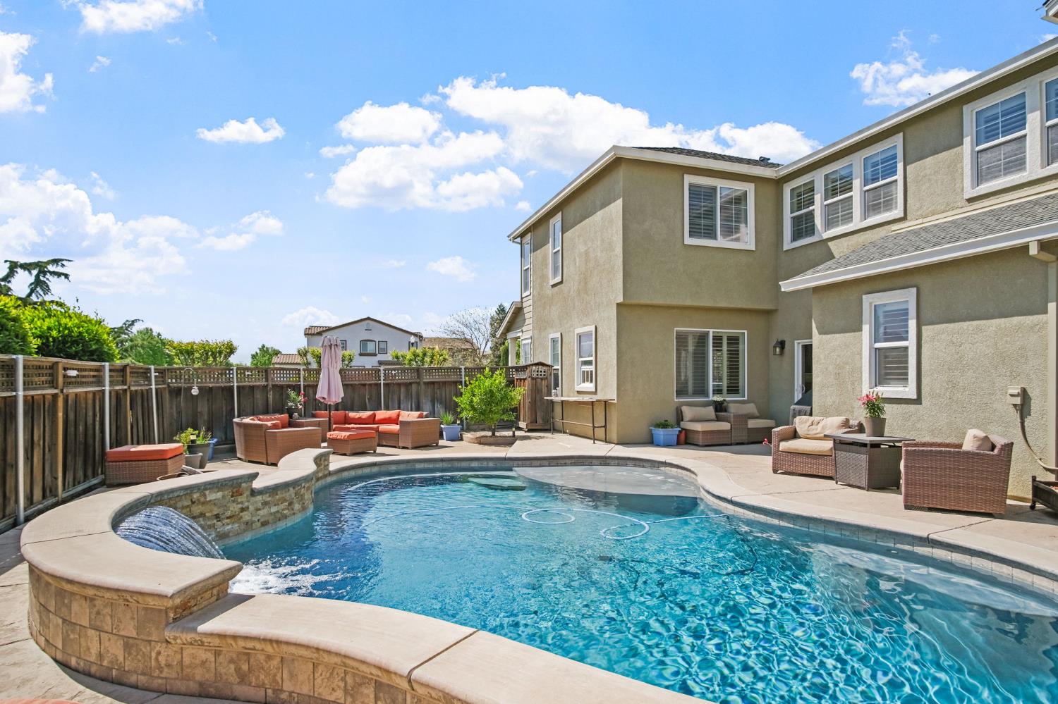 4160 N Berkeley Ave, Turlock, CA 95382