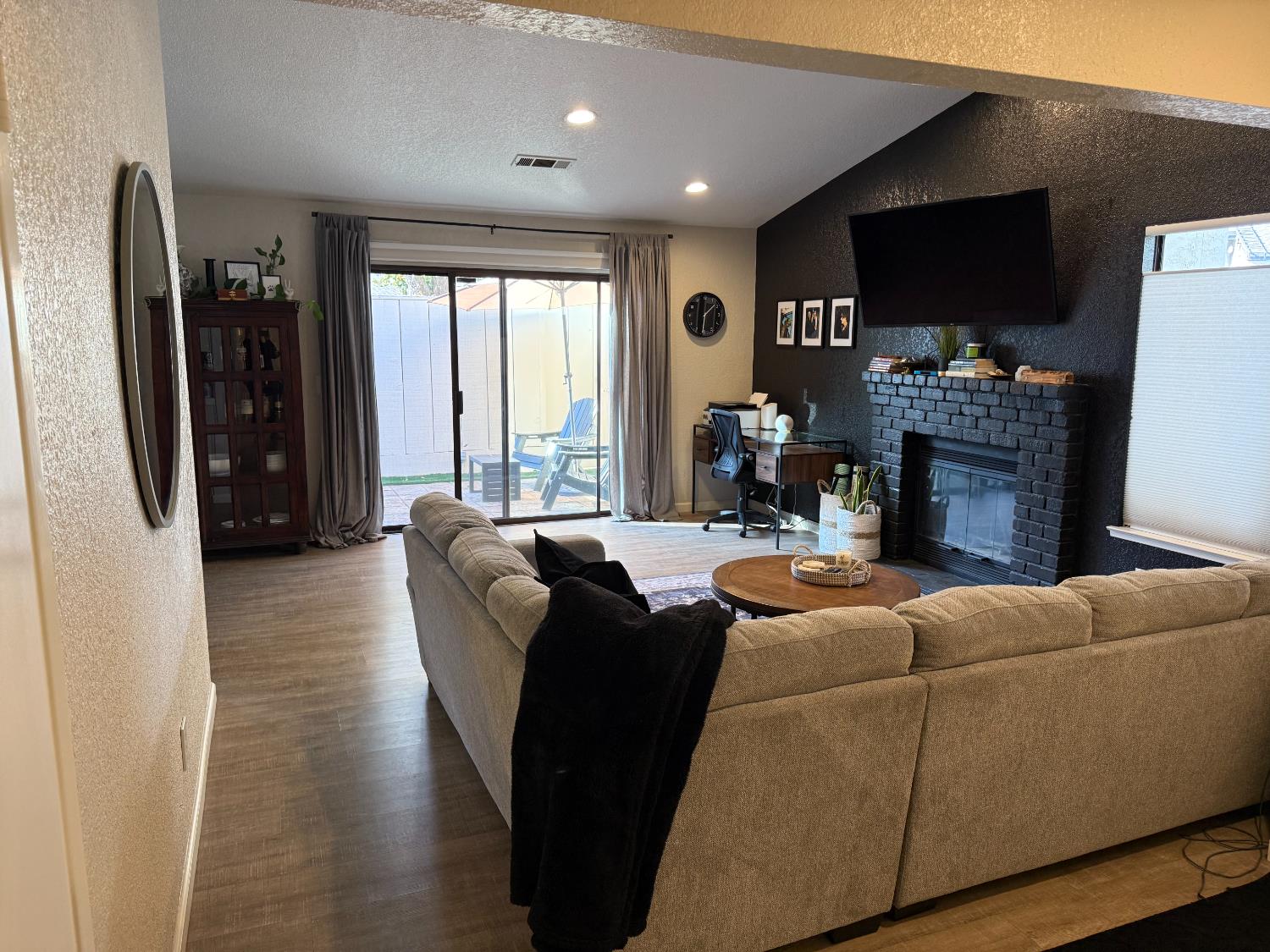 1108 Cedar Creek Dr #1, Modesto, CA 95355