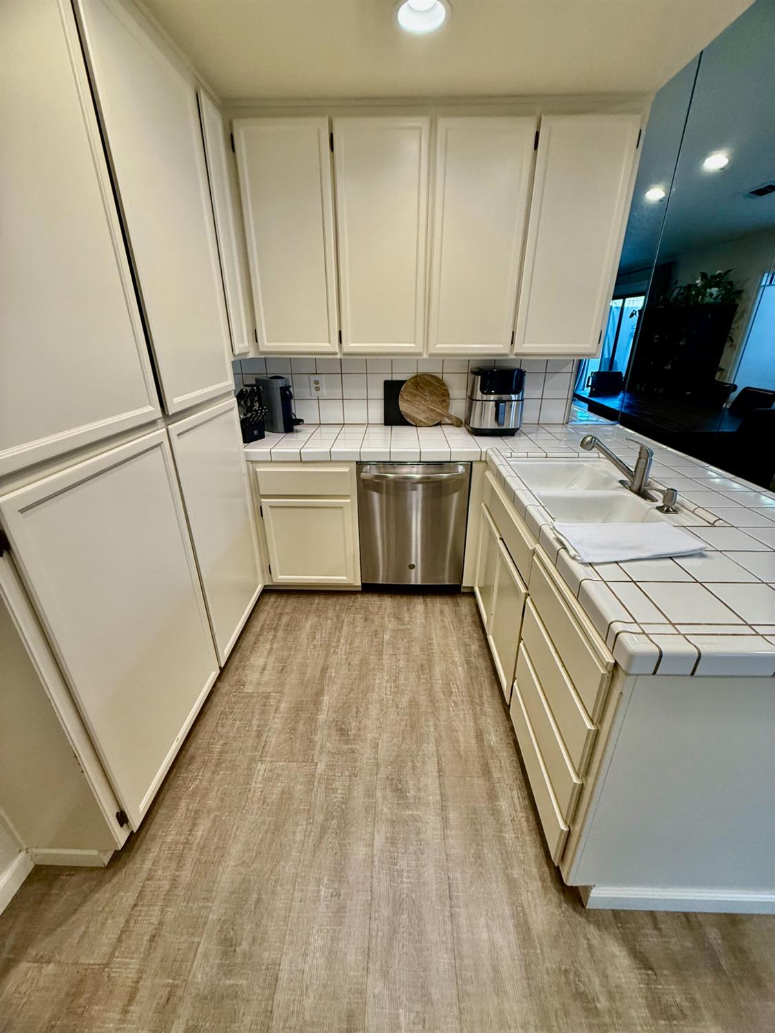 1108 Cedar Creek Dr #1, Modesto, CA 95355