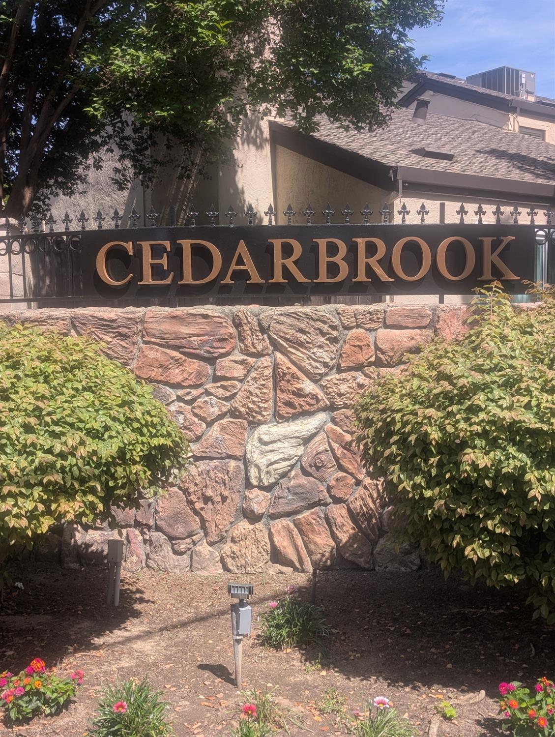 1108 Cedar Creek Dr #1, Modesto, CA 95355