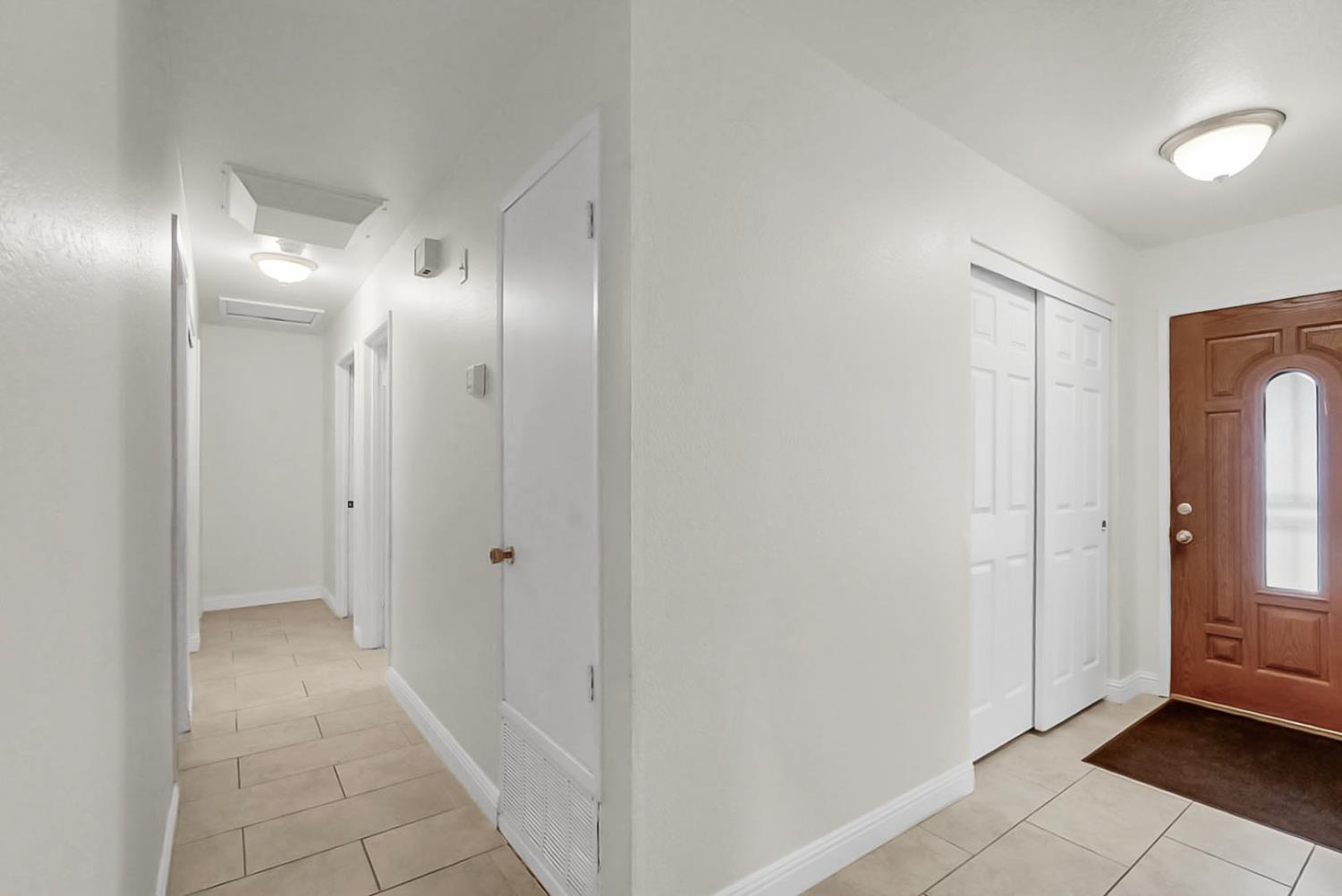 2085 Coronado Ave, Merced, CA 95348