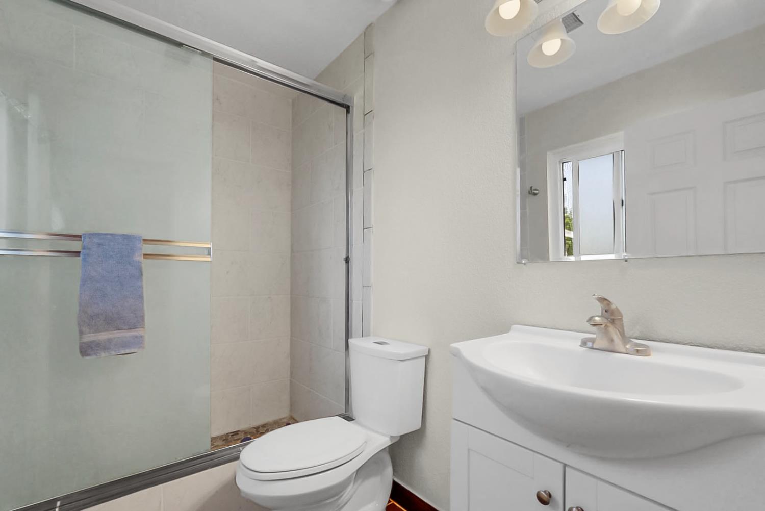 2085 Coronado Ave, Merced, CA 95348