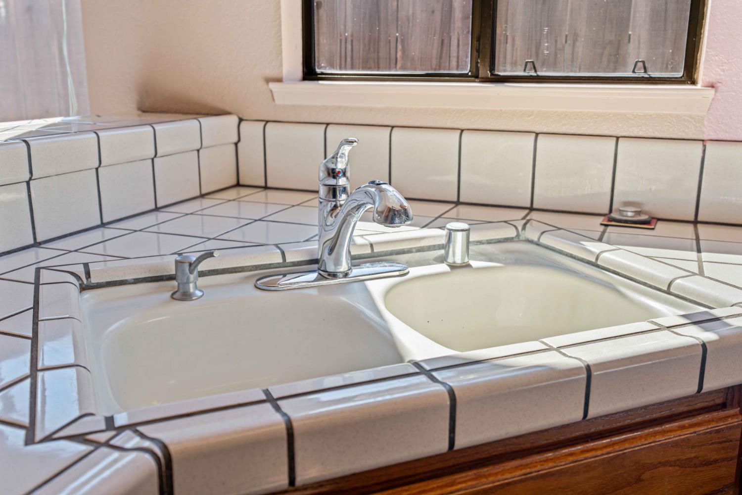 3668 Veneman Ave, Modesto, CA 95356