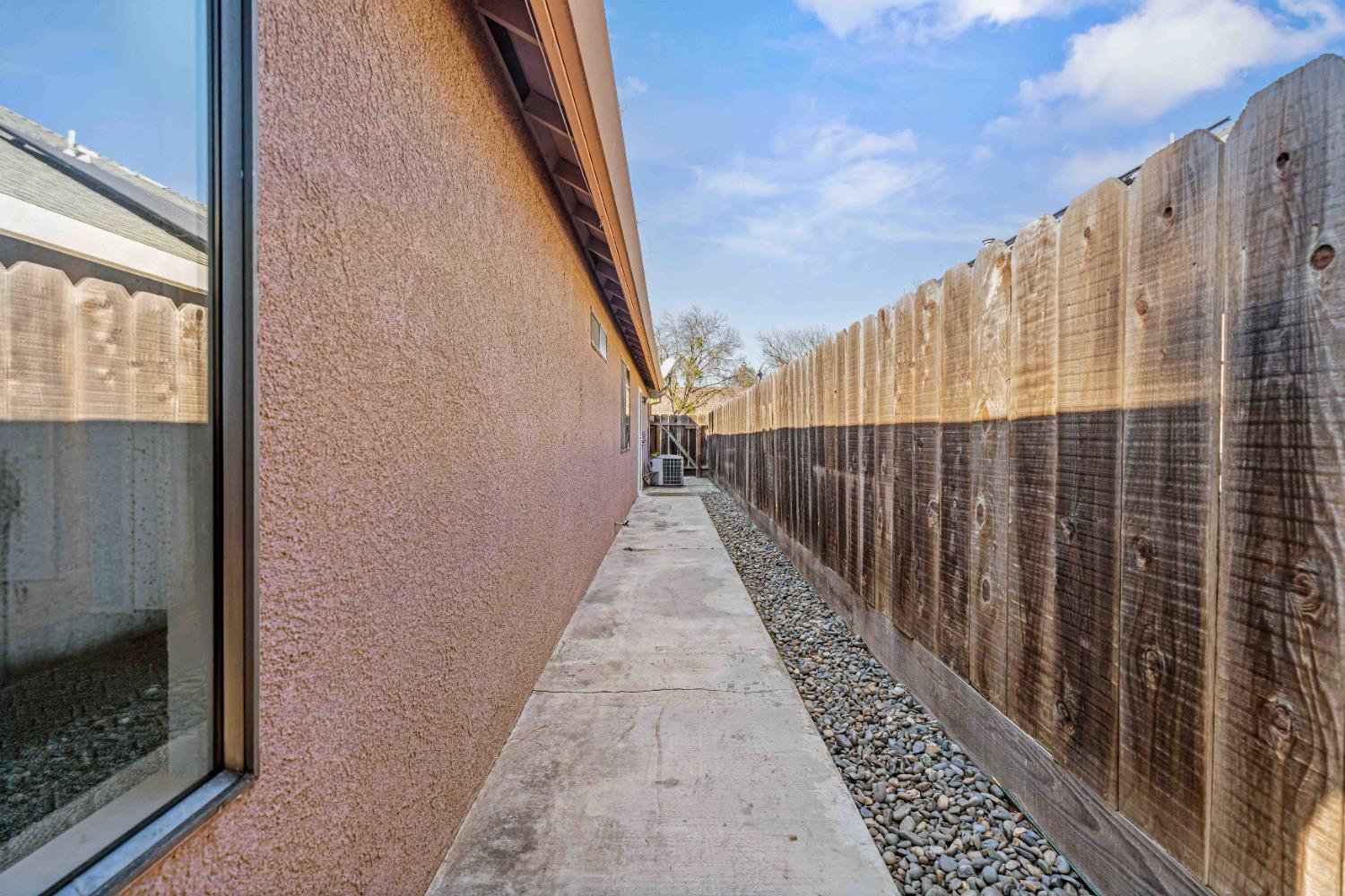 3668 Veneman Ave, Modesto, CA 95356