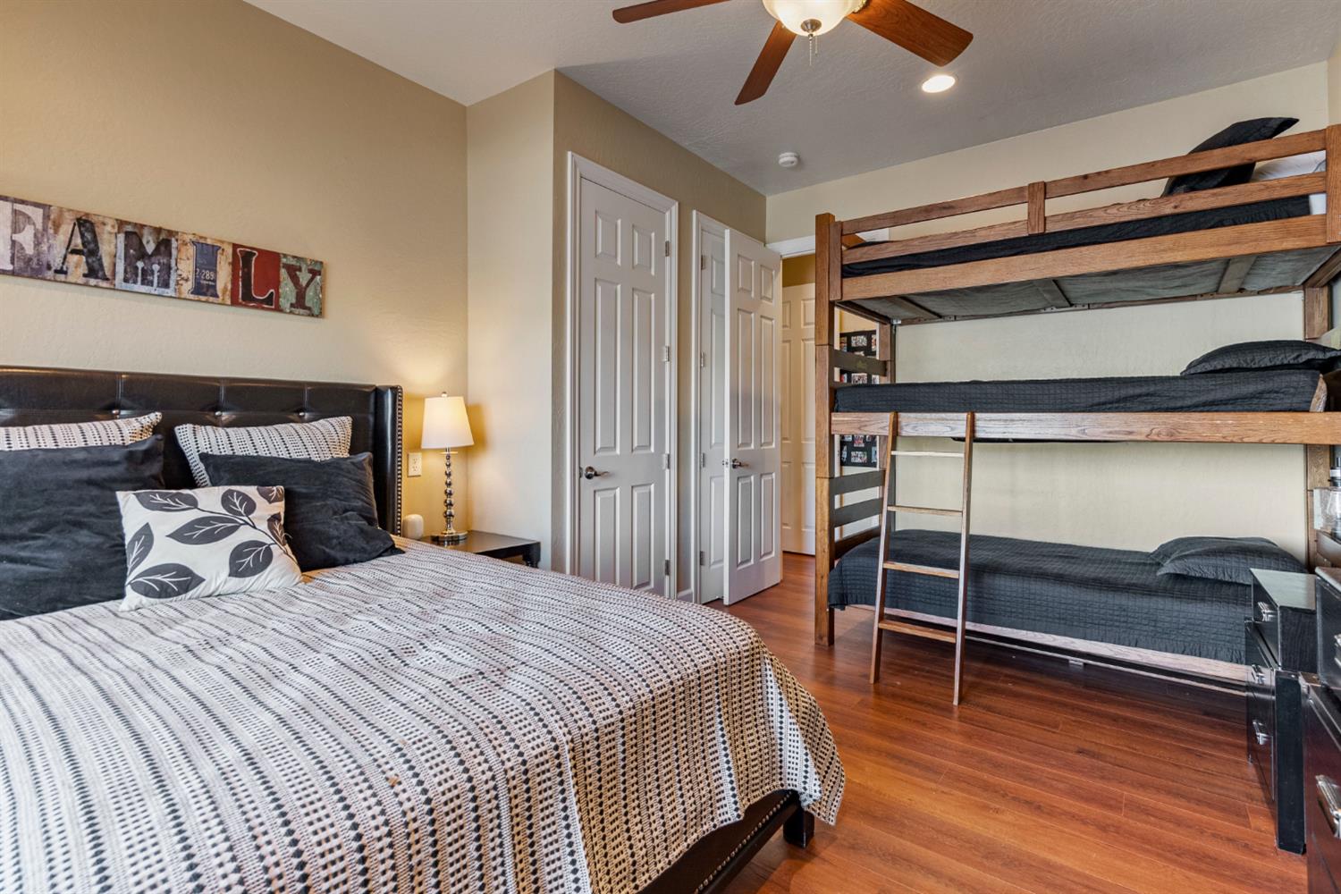 5105 Lakeshore Dr, Copperopolis, CA 95228