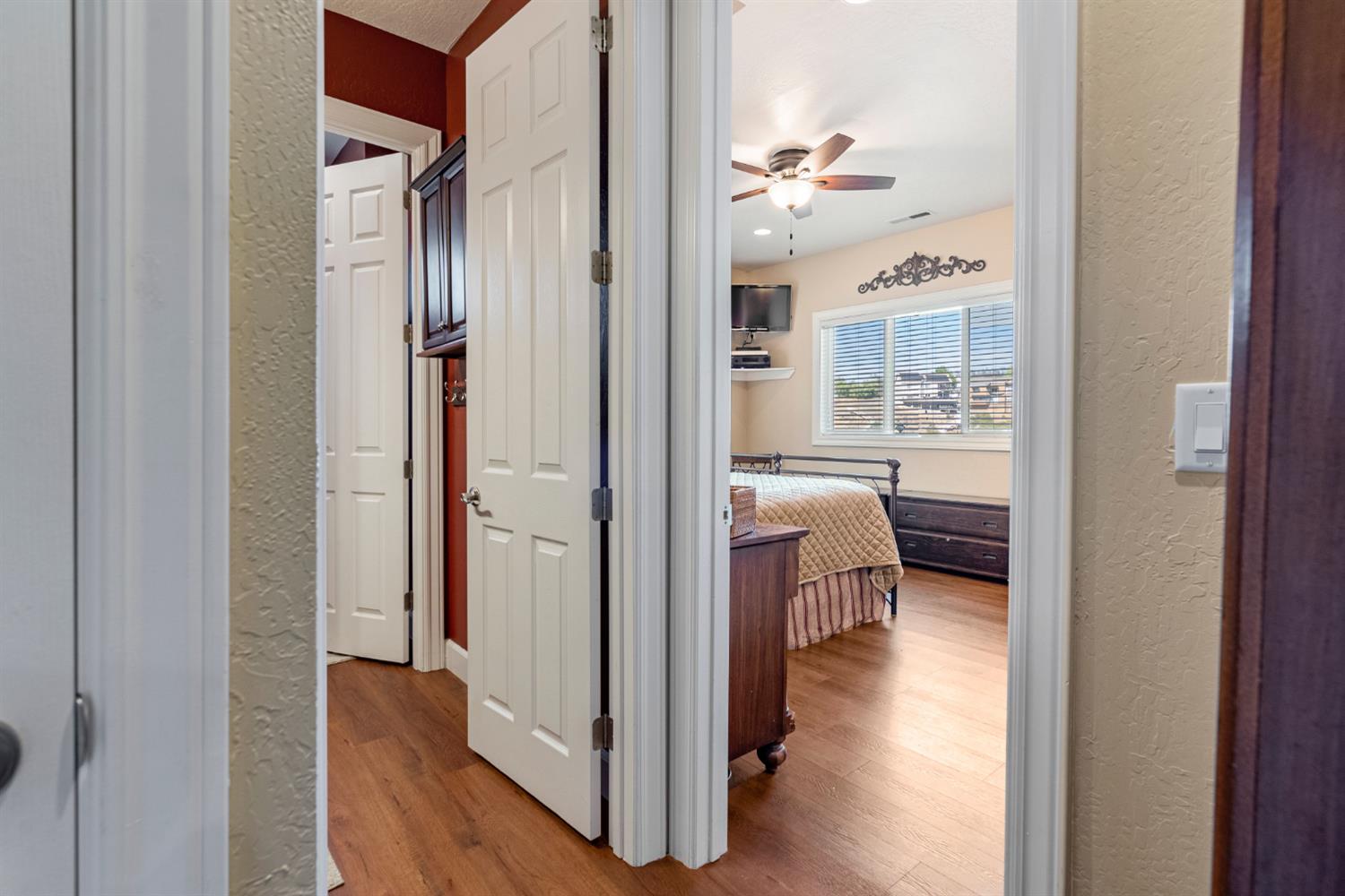 5105 Lakeshore Dr, Copperopolis, CA 95228