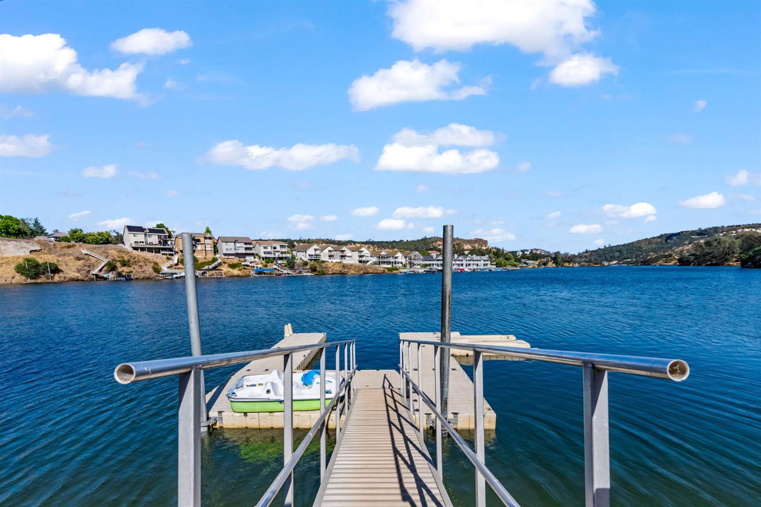 5105 Lakeshore Dr, Copperopolis, CA 95228