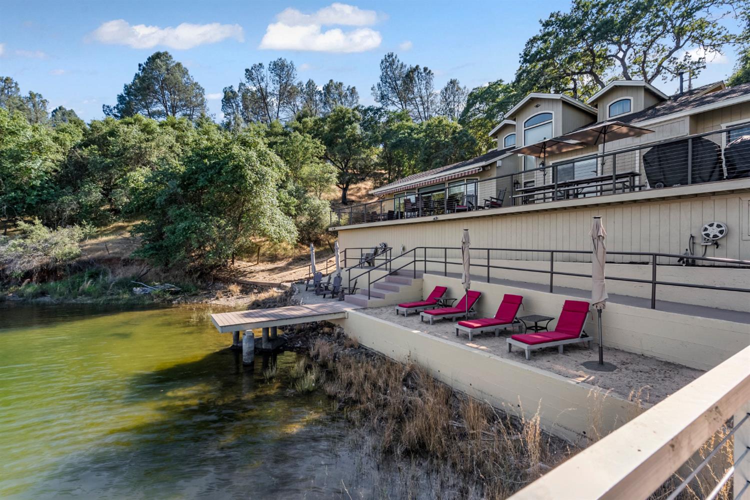 5105 Lakeshore Dr, Copperopolis, CA 95228