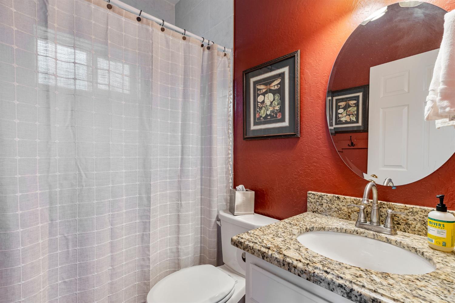 5105 Lakeshore Dr, Copperopolis, CA 95228