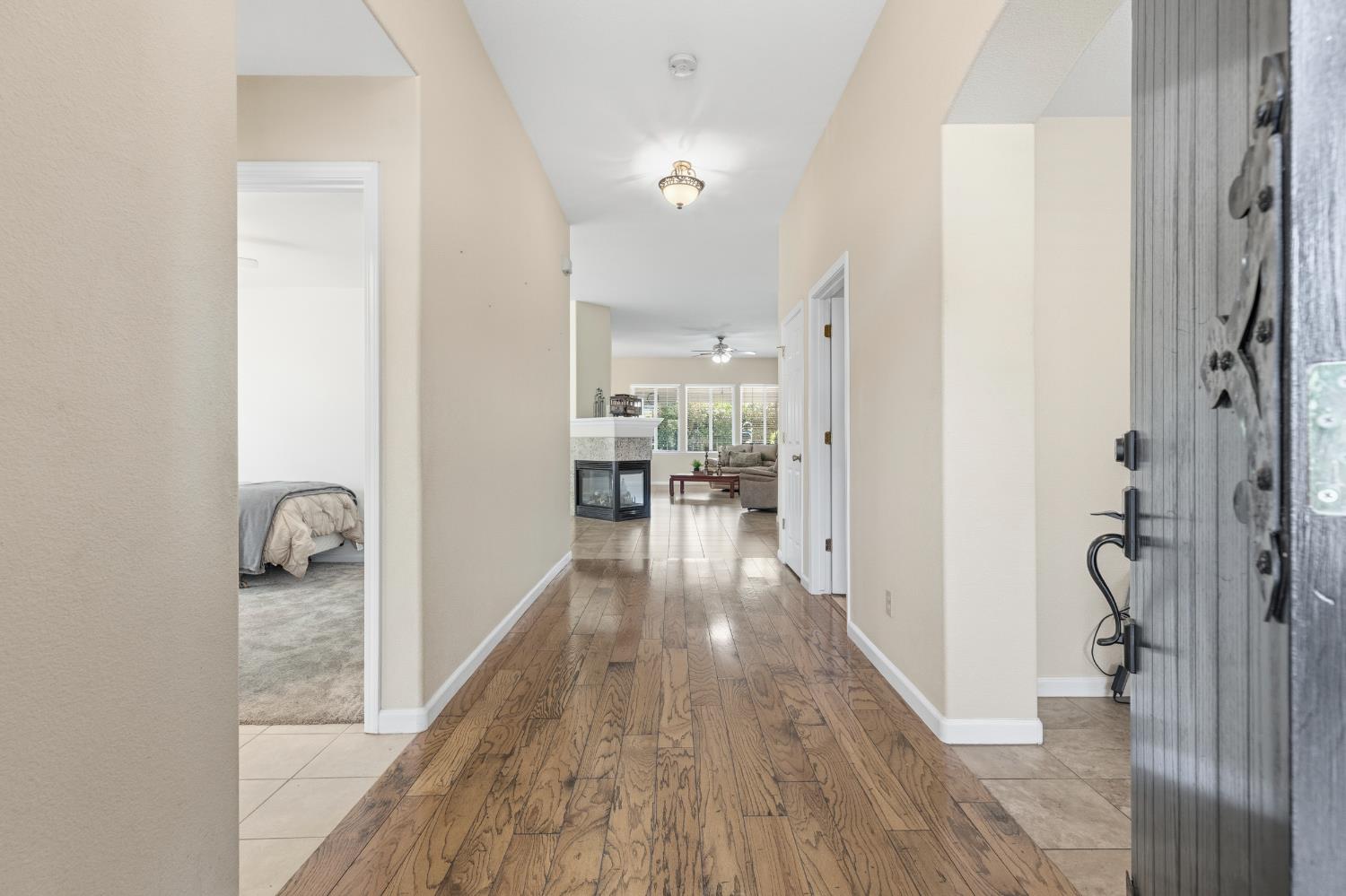 3808 Guildford Ln, Modesto, CA 95355