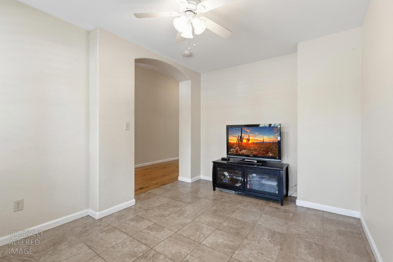 3808 Guildford Ln, Modesto, CA 95355