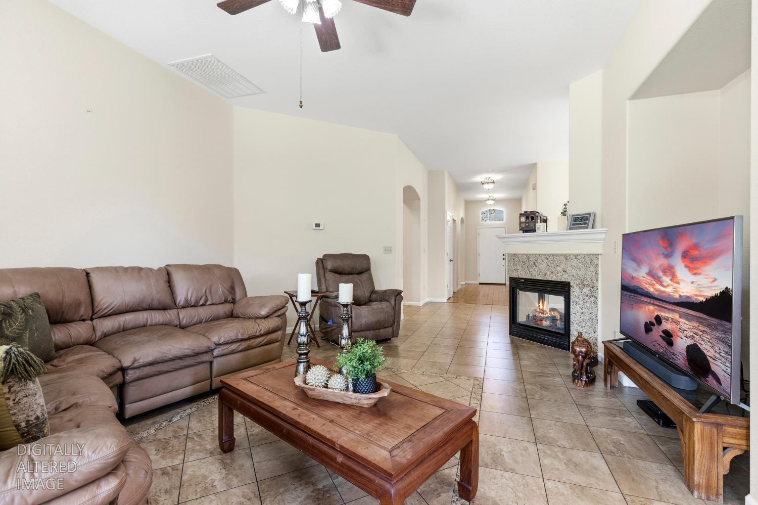 3808 Guildford Ln, Modesto, CA 95355