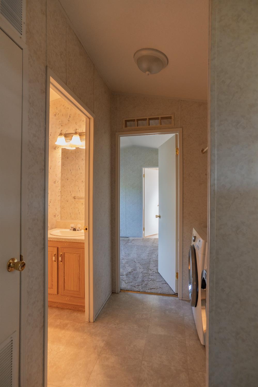 6450 N Winton Way #67, Winton, CA 95388