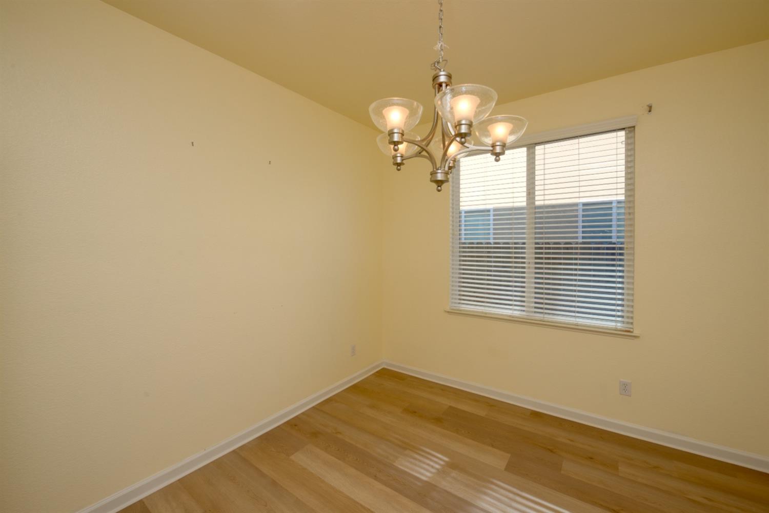 1441 Shearwater Dr, Patterson, CA 95363