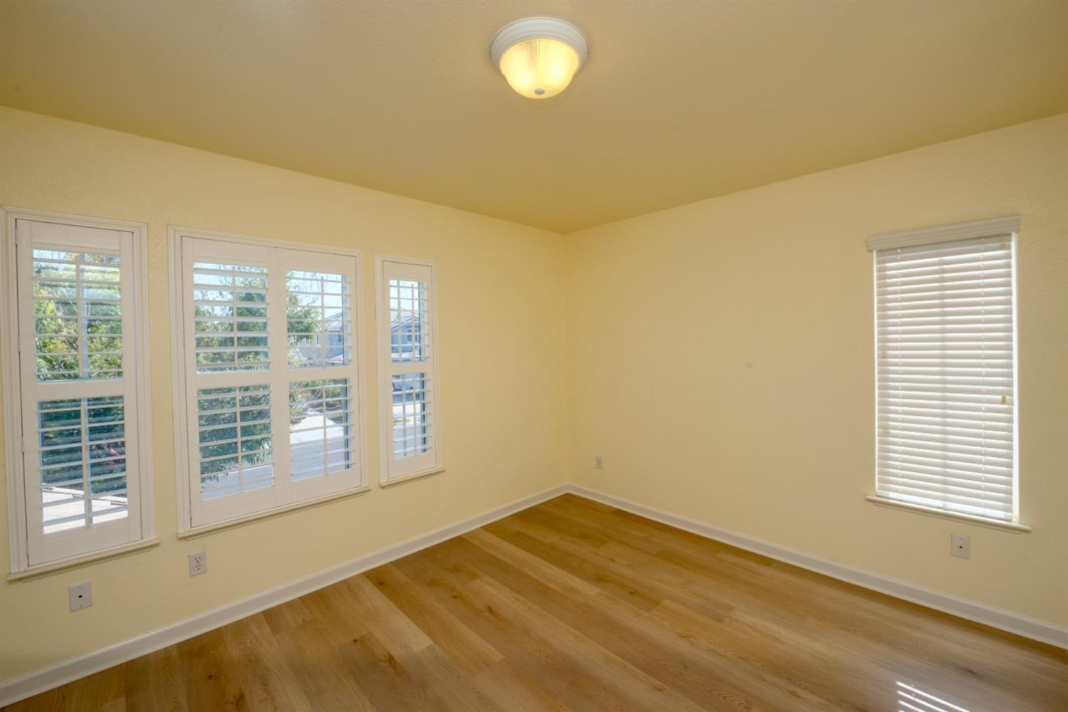 1441 Shearwater Dr, Patterson, CA 95363