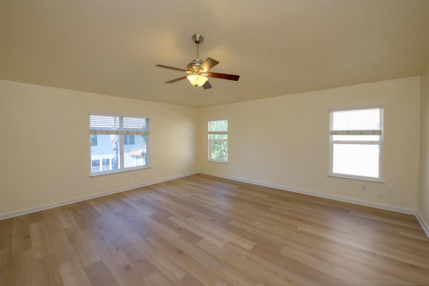 1441 Shearwater Dr, Patterson, CA 95363