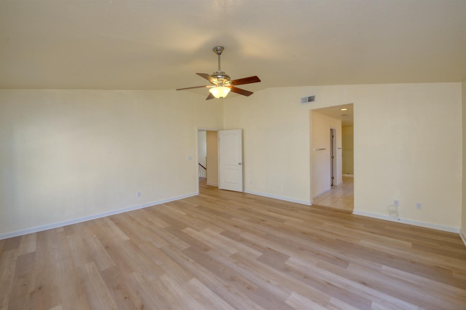 1441 Shearwater Dr, Patterson, CA 95363