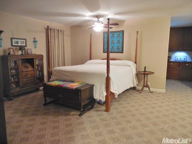 9912 Wild Oak Ct, Oakdale, CA 95361