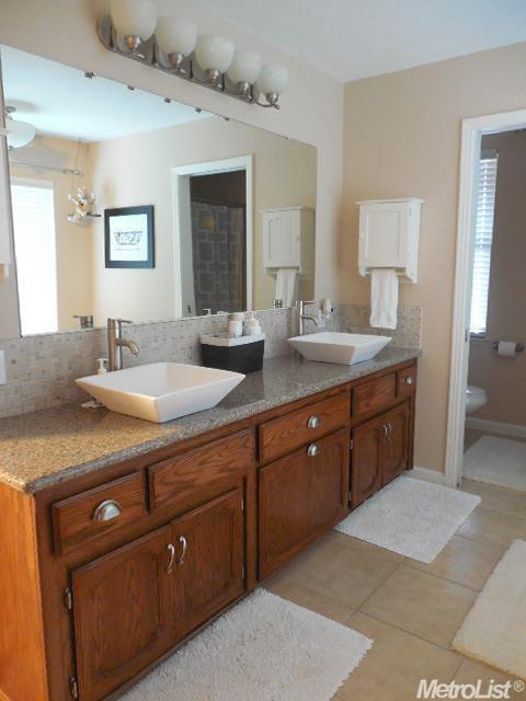 9912 Wild Oak Ct, Oakdale, CA 95361