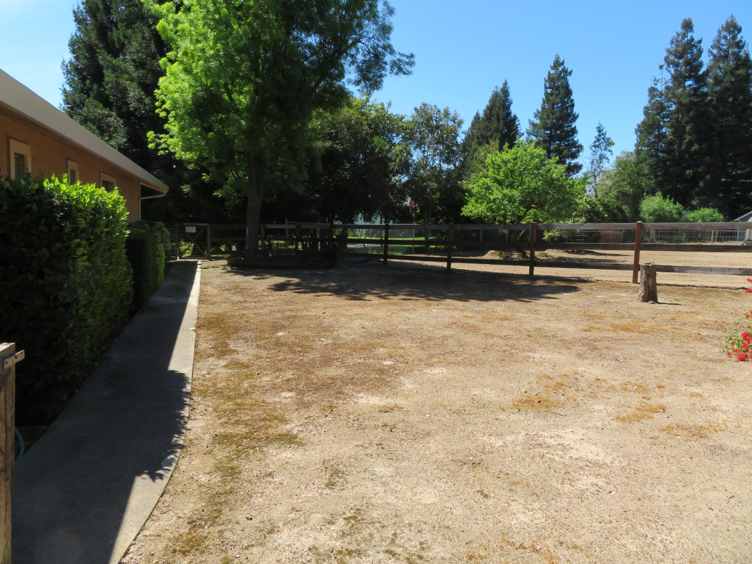 9912 Wild Oak Ct, Oakdale, CA 95361