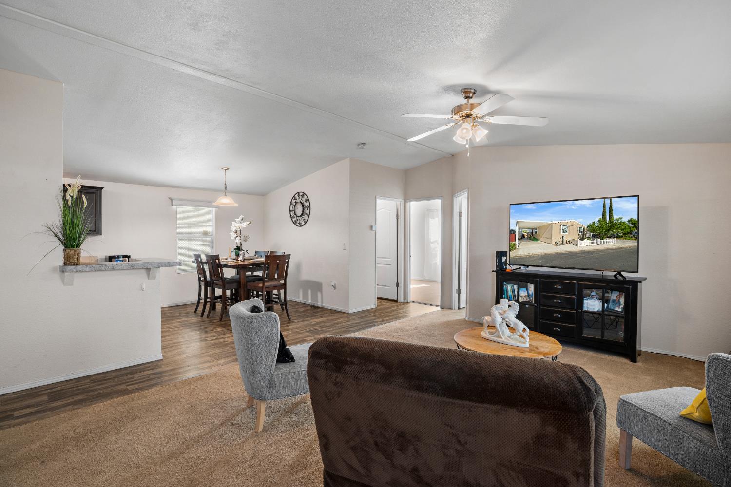 900 Old Stockton Rd #211, Oakdale, CA 95361