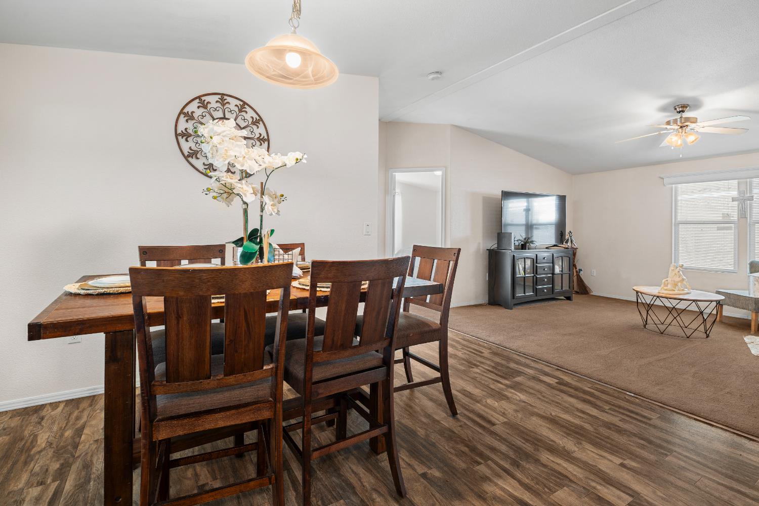 900 Old Stockton Rd #211, Oakdale, CA 95361