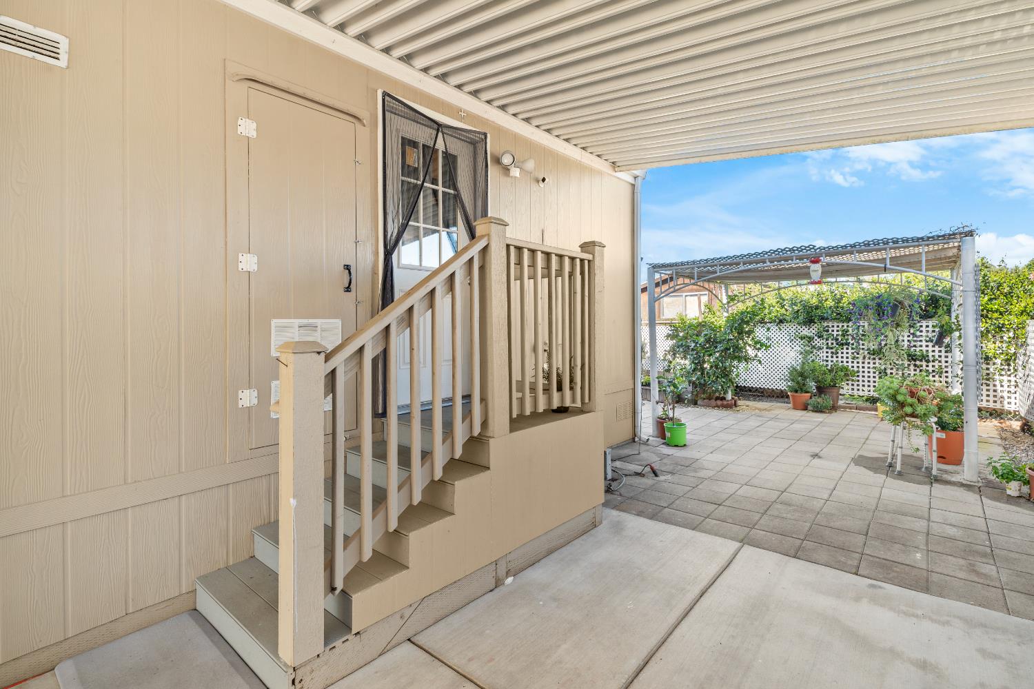 900 Old Stockton Rd #211, Oakdale, CA 95361