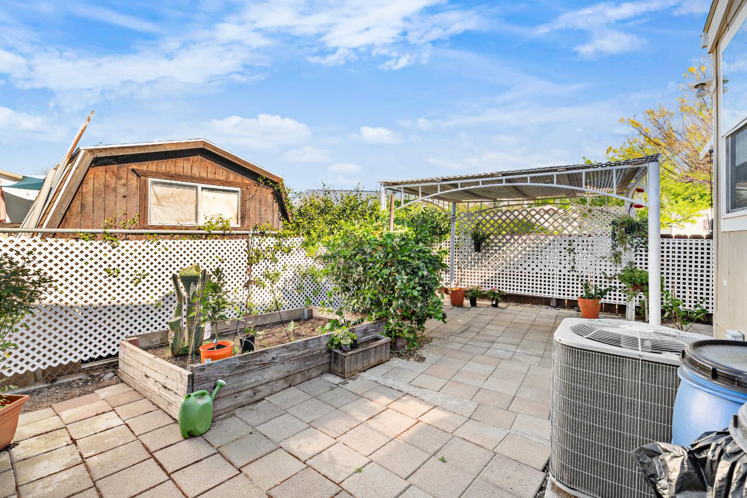 900 Old Stockton Rd #211, Oakdale, CA 95361