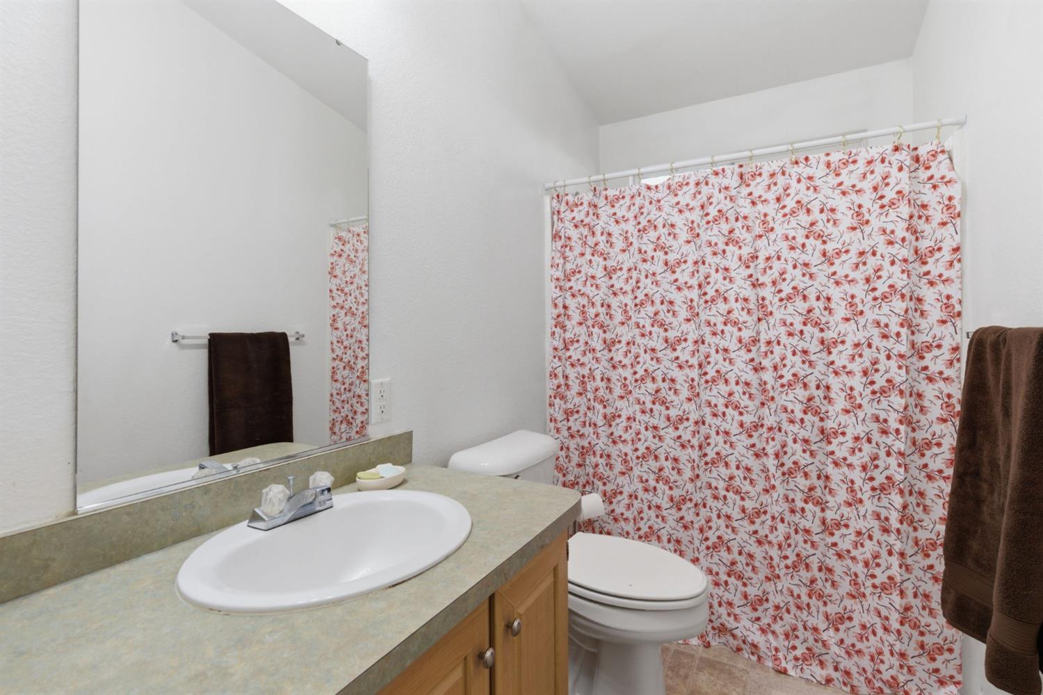 3955 Coffee Rd #92, Modesto, CA 95355