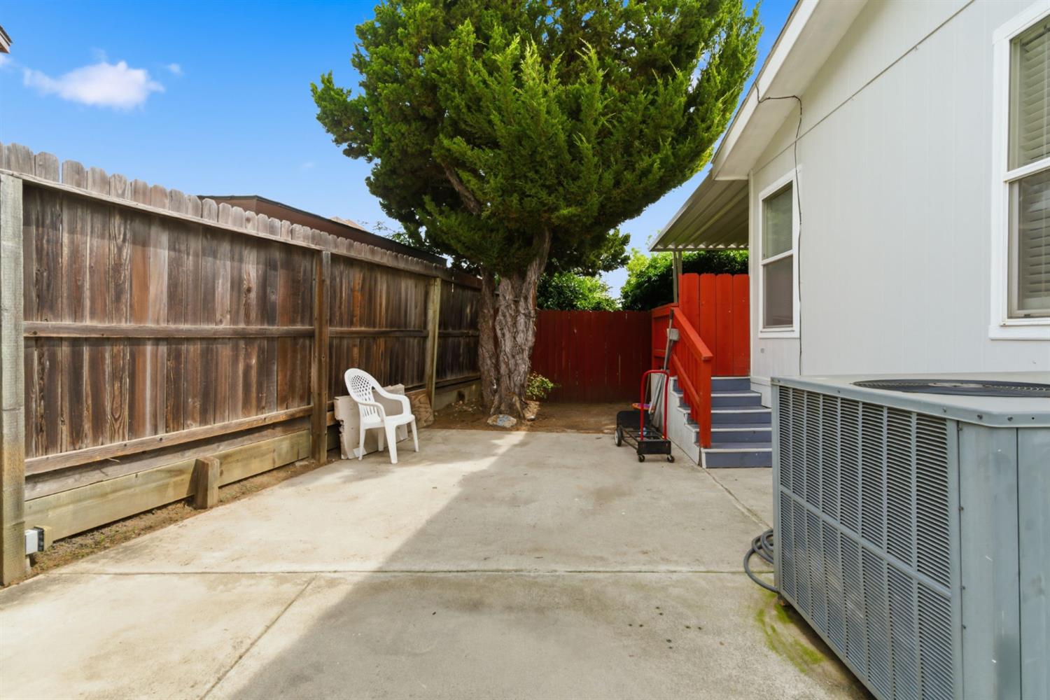 3955 Coffee Rd #92, Modesto, CA 95355