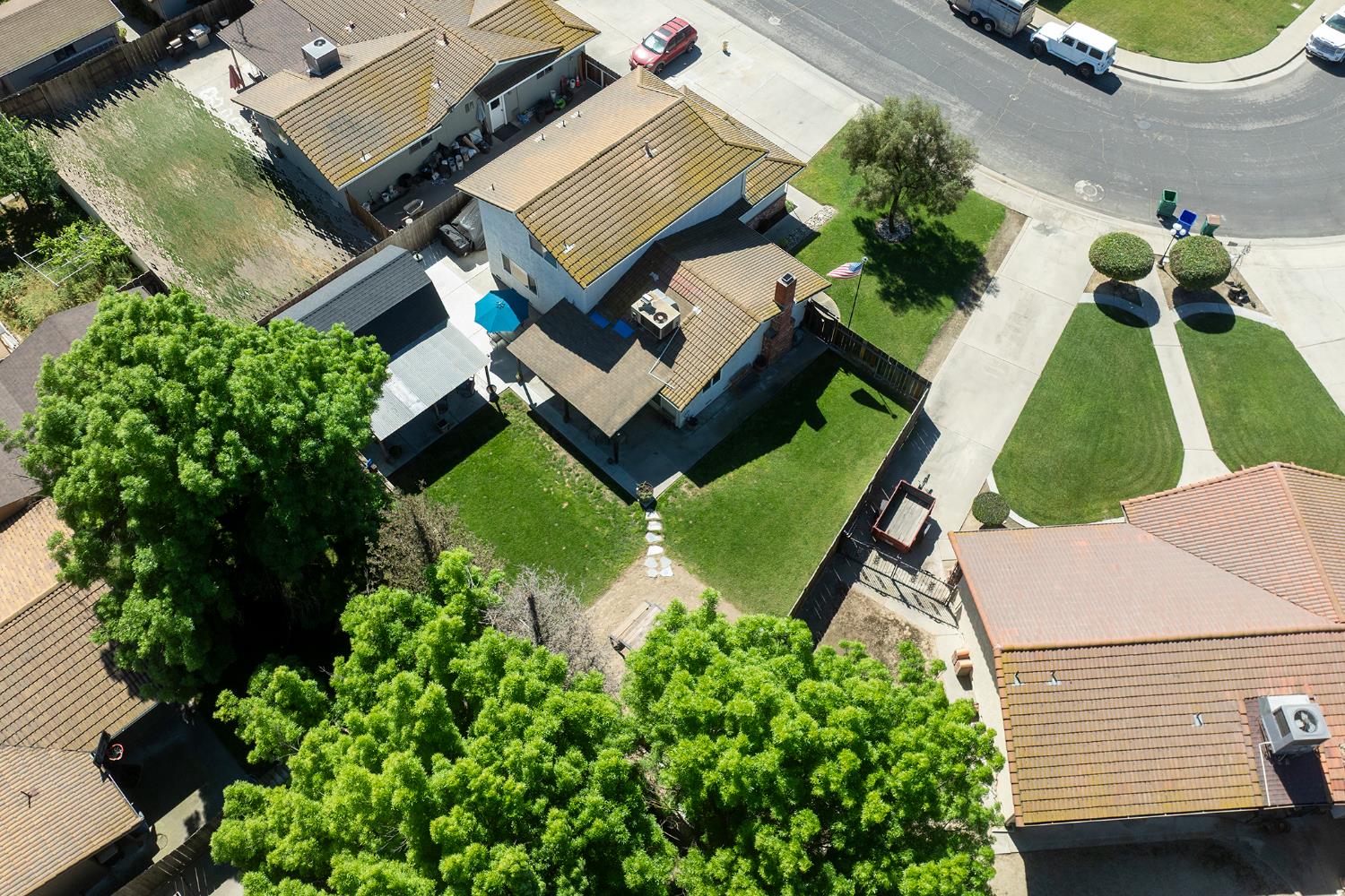 20292 Coral Cir, Hilmar, CA 95324