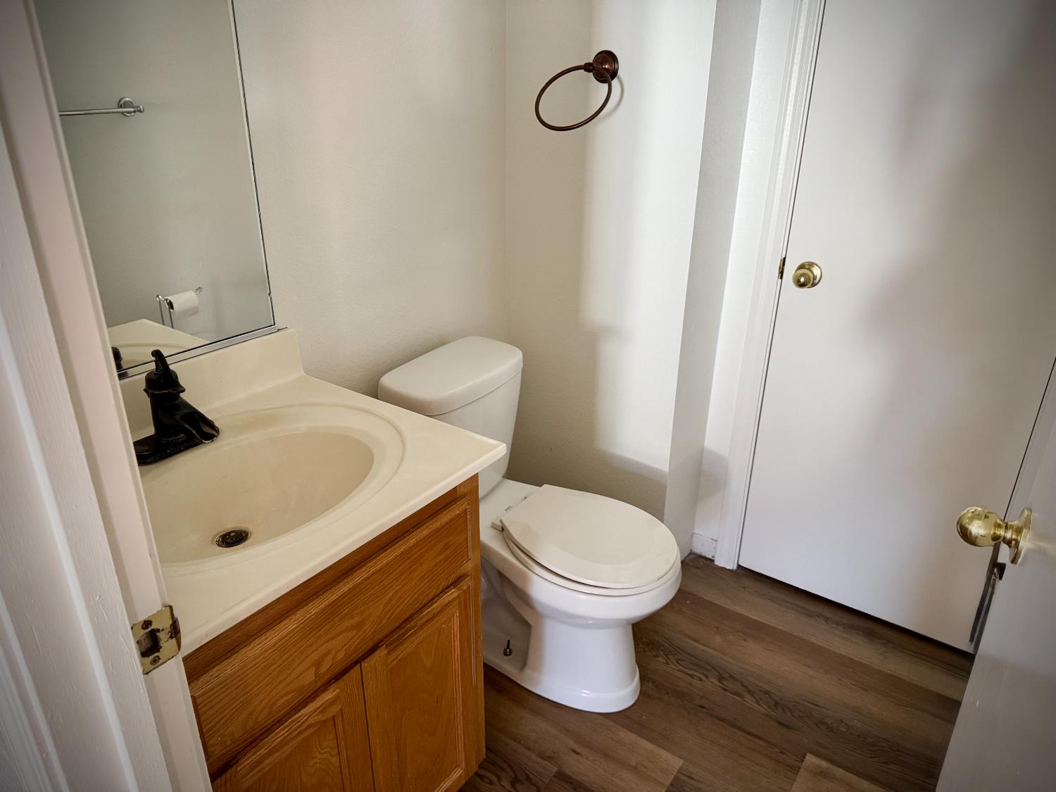 16634 Everton St, Delhi, CA 95315