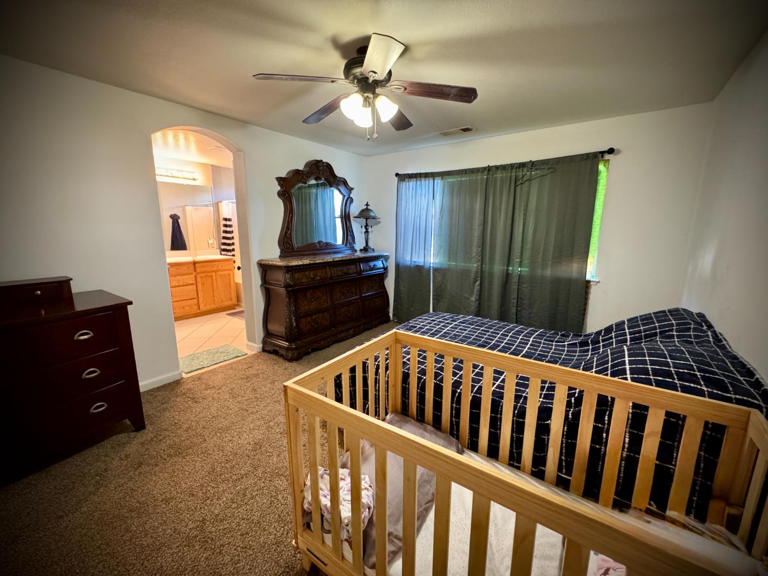 16634 Everton St, Delhi, CA 95315