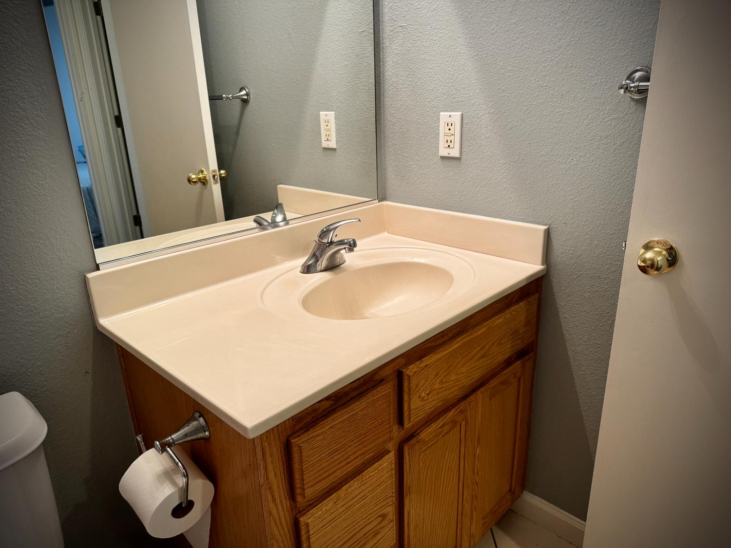 16634 Everton St, Delhi, CA 95315