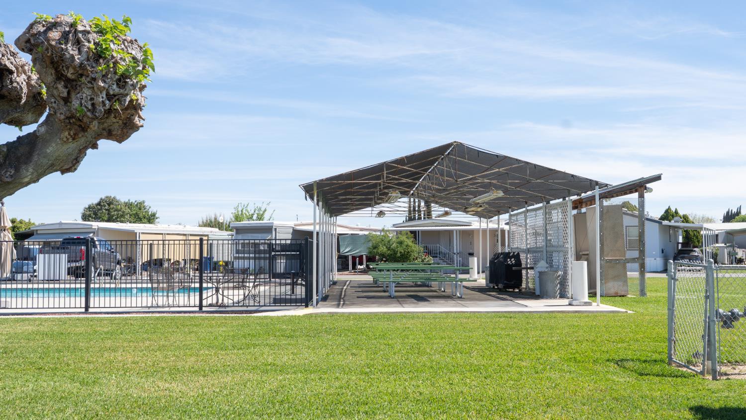 1400 Meredith Ave #40, Gustine, CA 95322