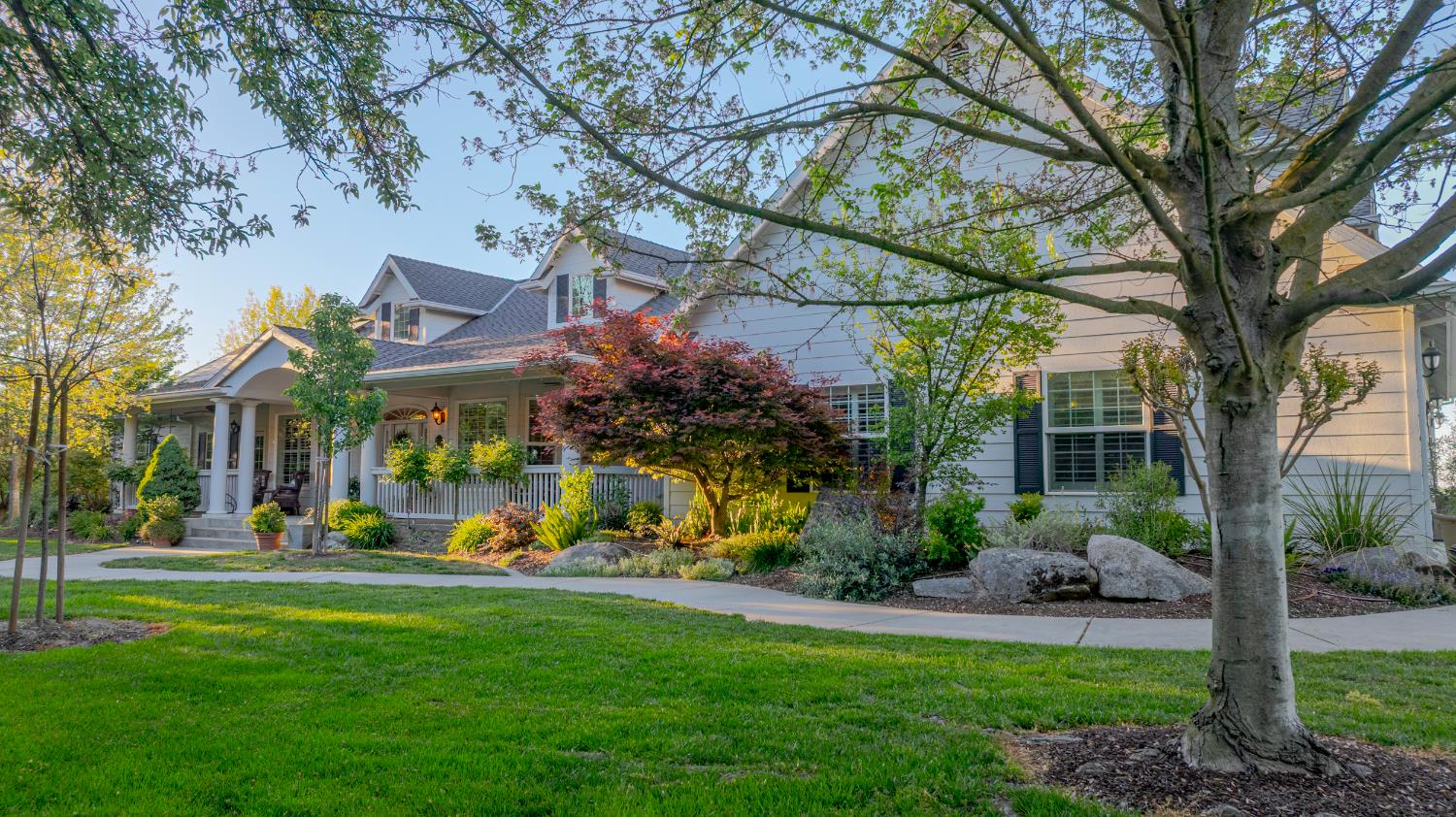 11126 Livingston Cressey Rd, Livingston, CA 95334