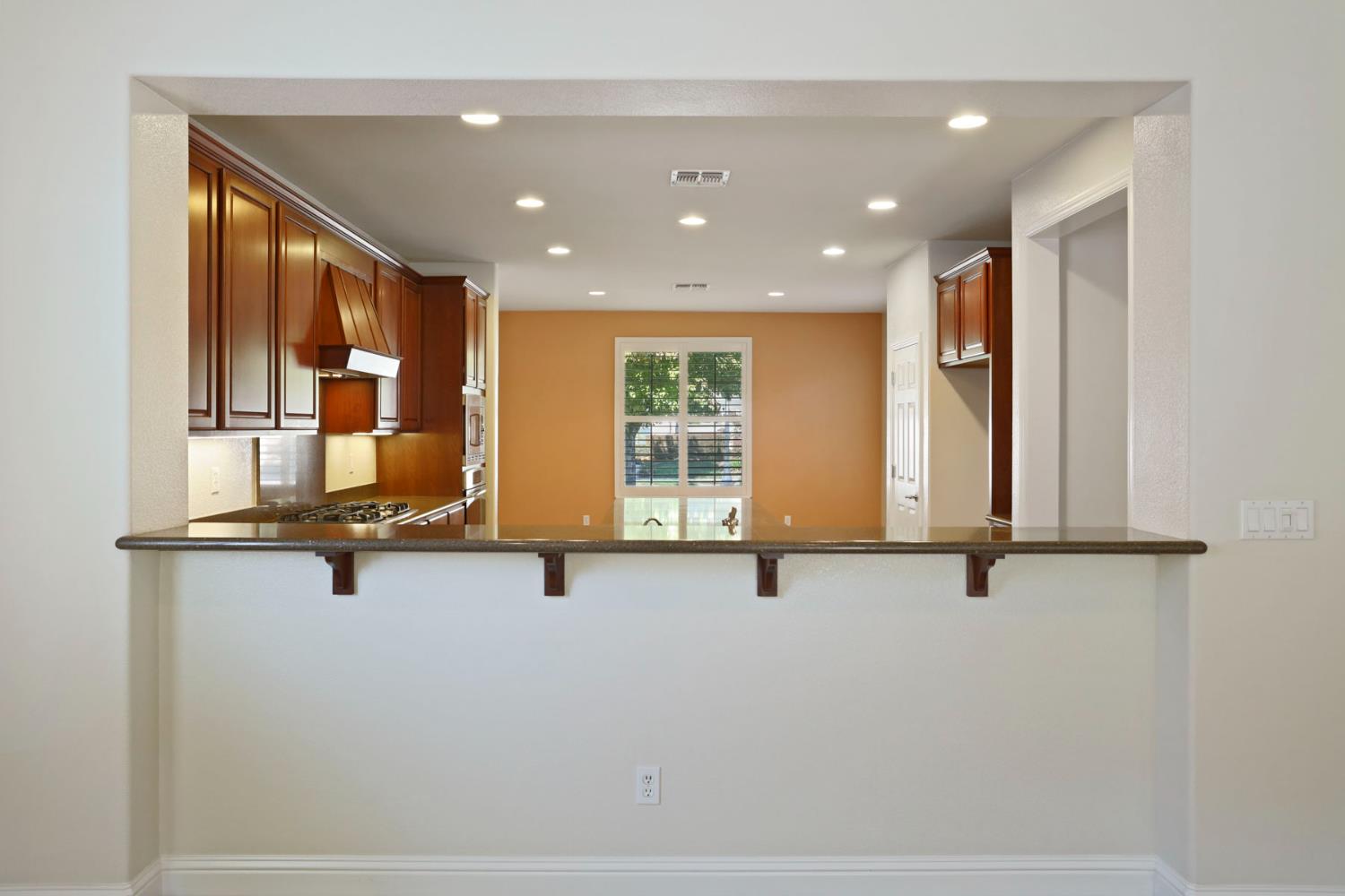 2224 Bellchase Dr, Manteca, CA 95336