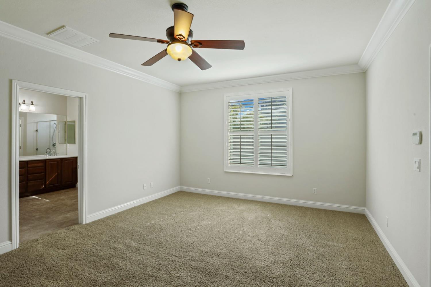 2224 Bellchase Dr, Manteca, CA 95336