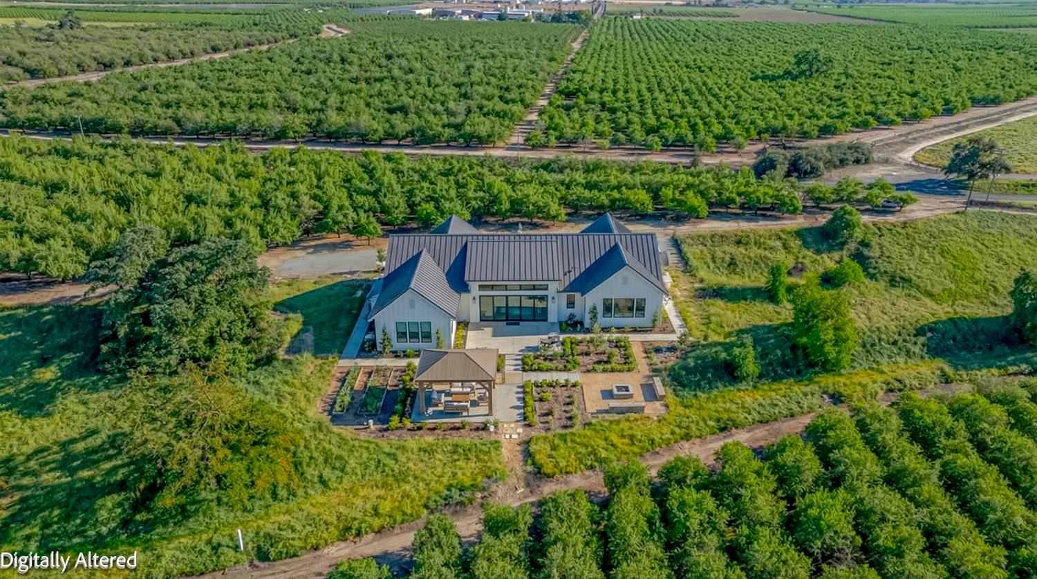 0 Livingston Cressey Rd, Livingston, CA 95334