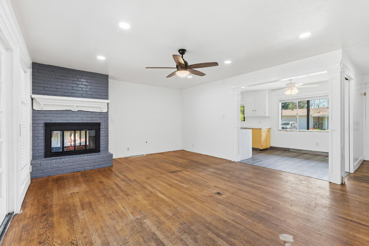 919 Del Rey Ave, Modesto, CA 95350