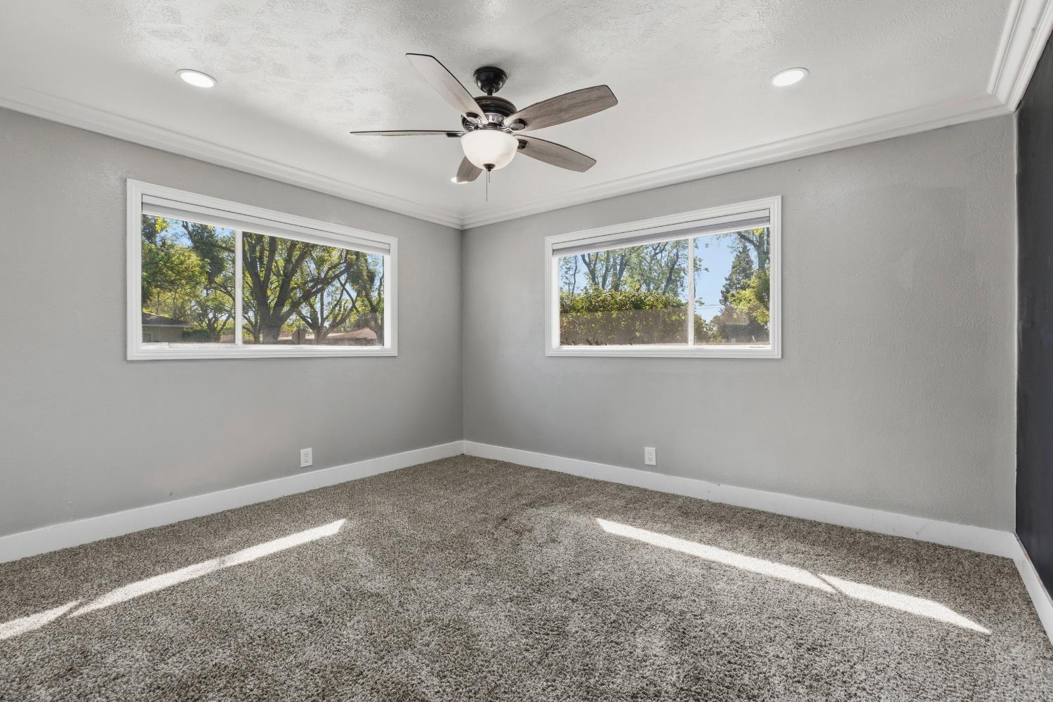 919 Del Rey Ave, Modesto, CA 95350