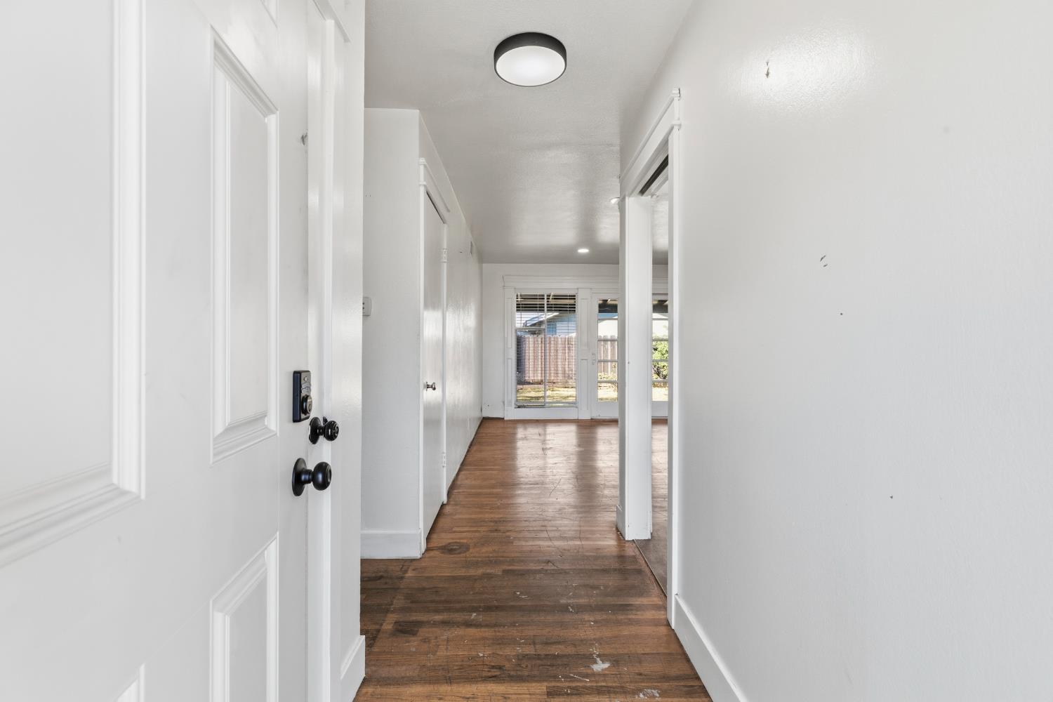 919 Del Rey Ave, Modesto, CA 95350