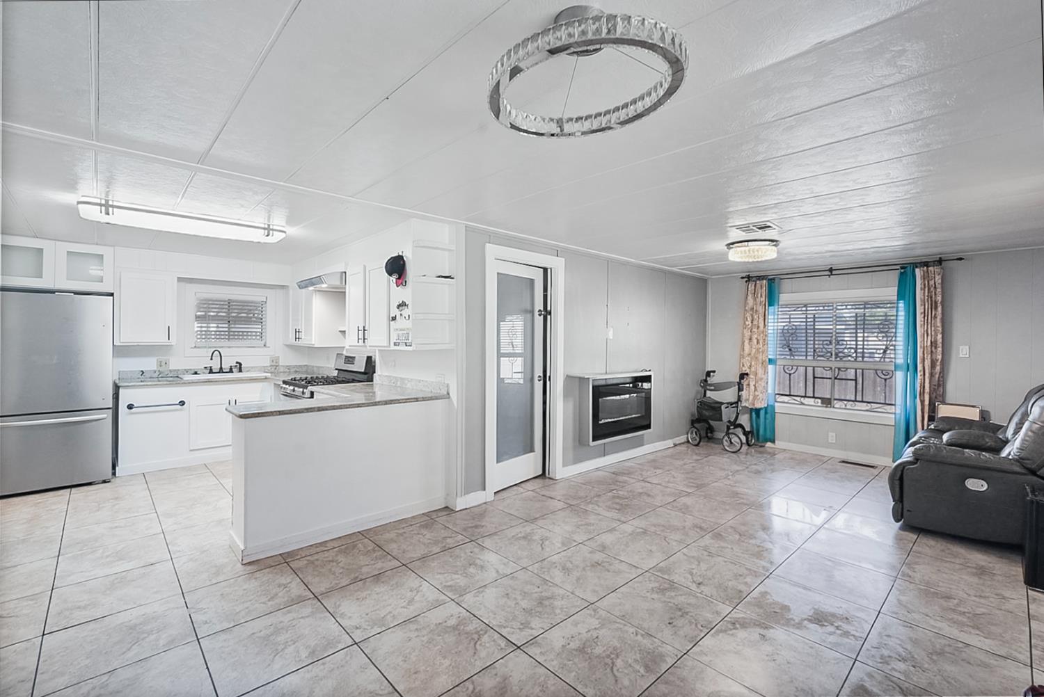 4837 Faith Home Rd #189, Ceres, CA 95307