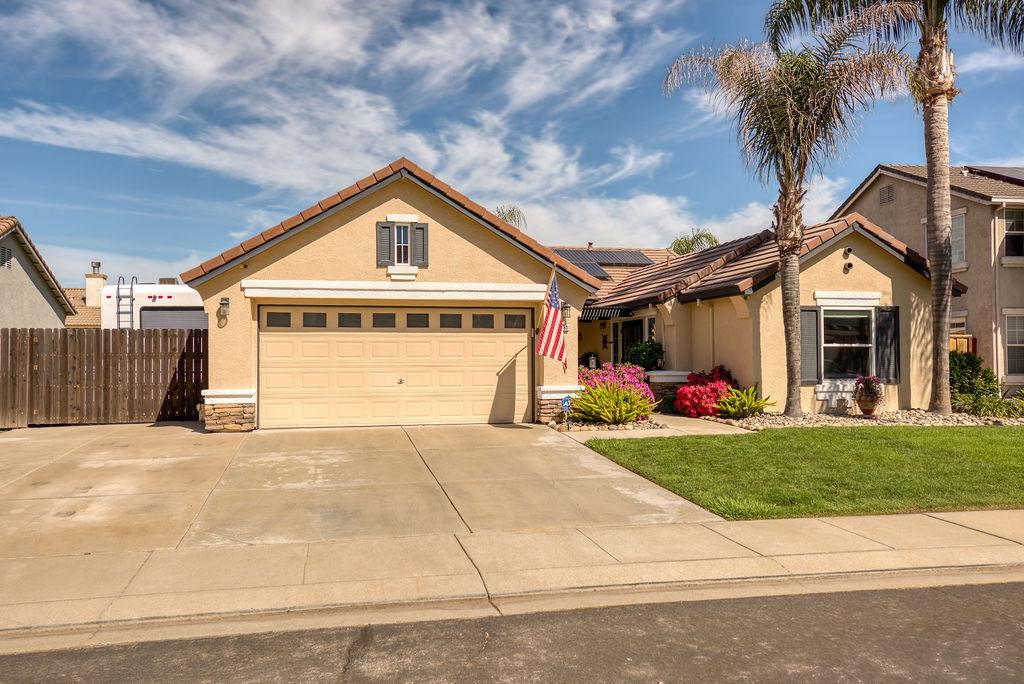 1981 Schaffhausen St, Manteca, CA 95337
