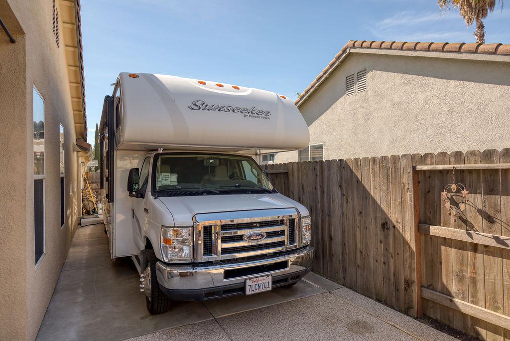 1981 Schaffhausen St, Manteca, CA 95337